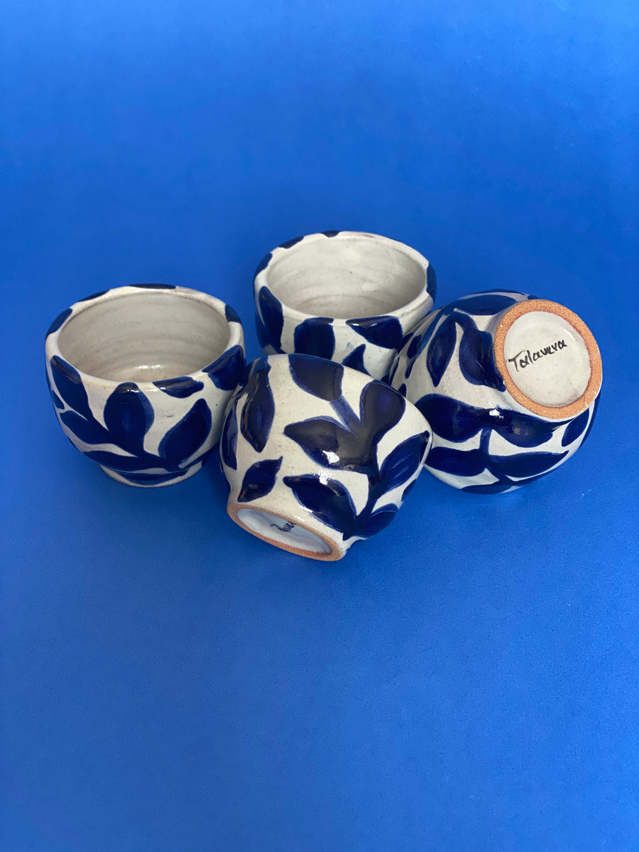 Vaso mezcalero de talavera hojas