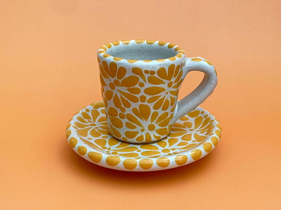 Taza y plato para café nespresso de Talavera