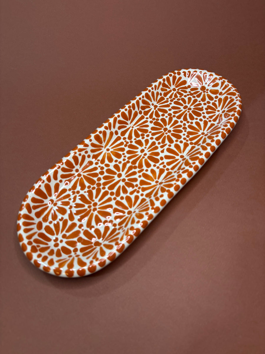 Charola pepinera de Talavera diseño flores