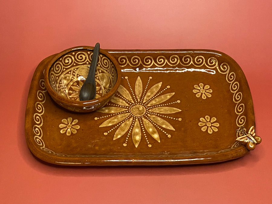 Charola rectangular de barro vidriado con pajaritos y mini bowl