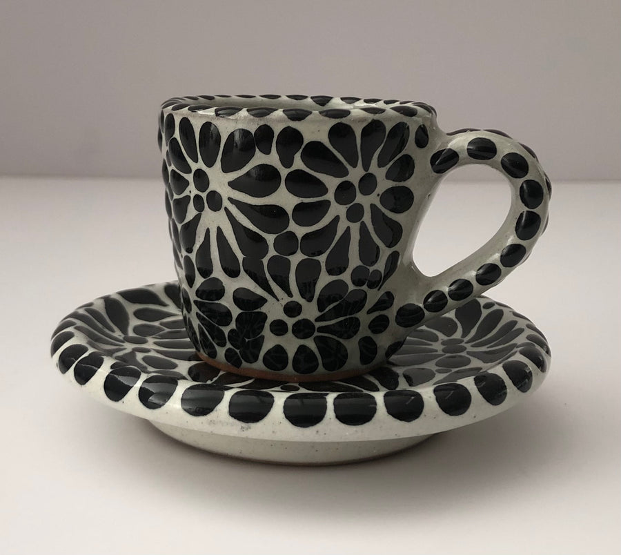 Taza y plato para café nespresso de Talavera