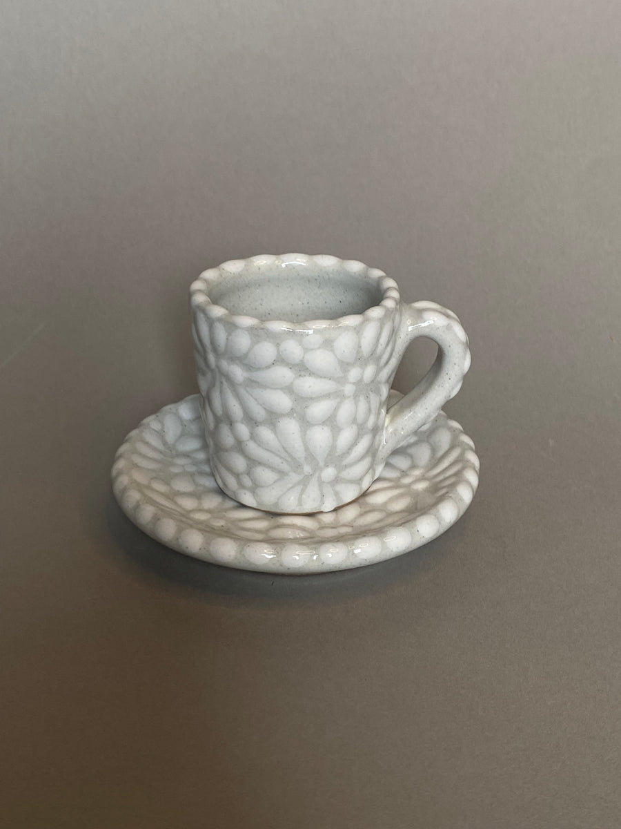 Taza y plato para café nespresso de Talavera
