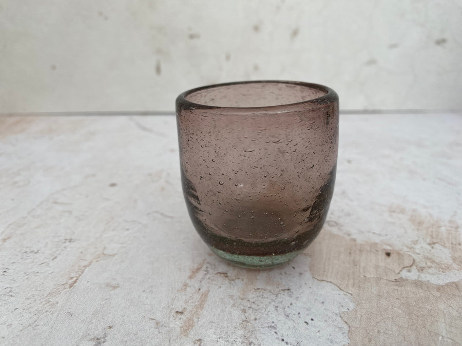 Vaso mezcalero de vidrio soplado