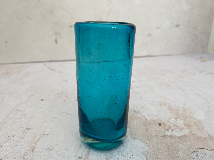 Vaso tequilero de vidrio soplado