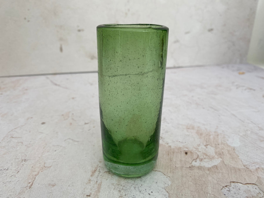 Vaso tequilero de vidrio soplado