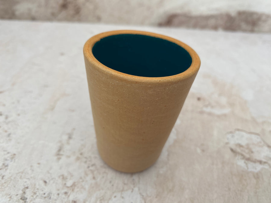 Vaso tequilero de barro esmaltado